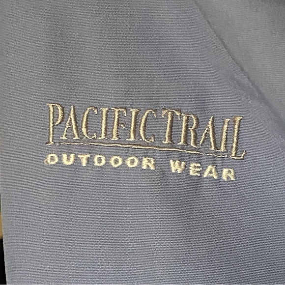 Pacific Trail snow jacket with hood and toggle pulls to insulate against winter. - Picture 3 of 5